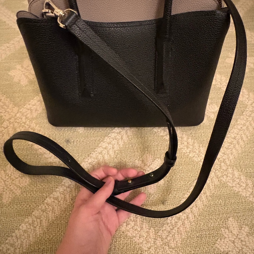 Kate Spade purse - Picture 6 of 9